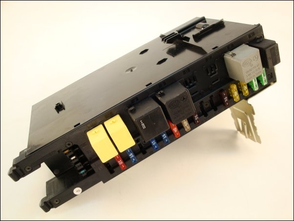 Fuse Box A 203 545 07 01 Hella 5dk 007 974 20 Mercedes W203 Cl203