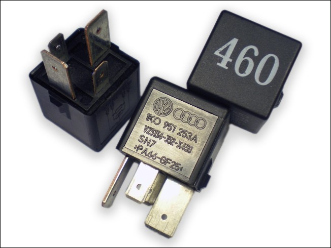 Relais Nr.460 12V VW 1K0951253A V23134-J52-X430 Audi Seat Skoda, 15,00