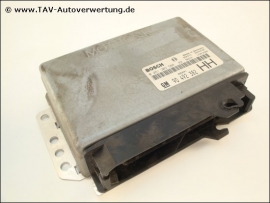 Motor-Steuergeraet GM 90492382 HH Bosch 0261203588 26SA3780 Opel Omega-B X25XE